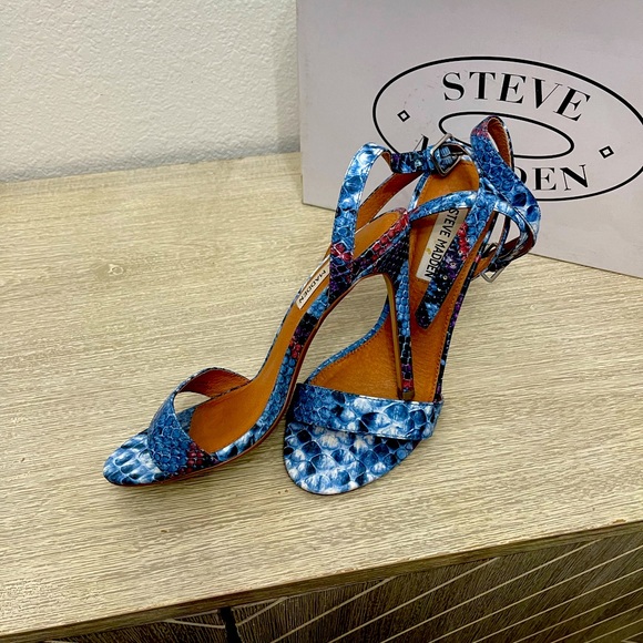 Steve Madden Size 6.5 wore 1 x - Picture 5 of 11